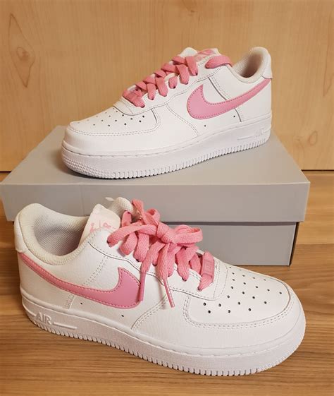 nike air force 1 rosa sohle|nike air force 1 black and white.